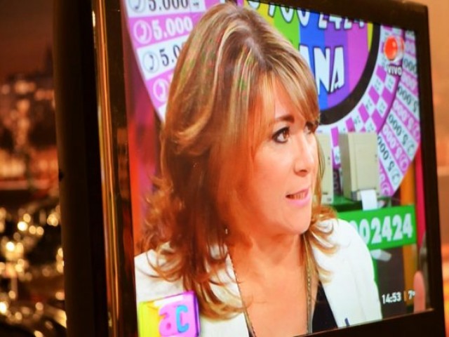 Garbo Imagen en Algo Contigo - Comentarios Premios Iris 2013